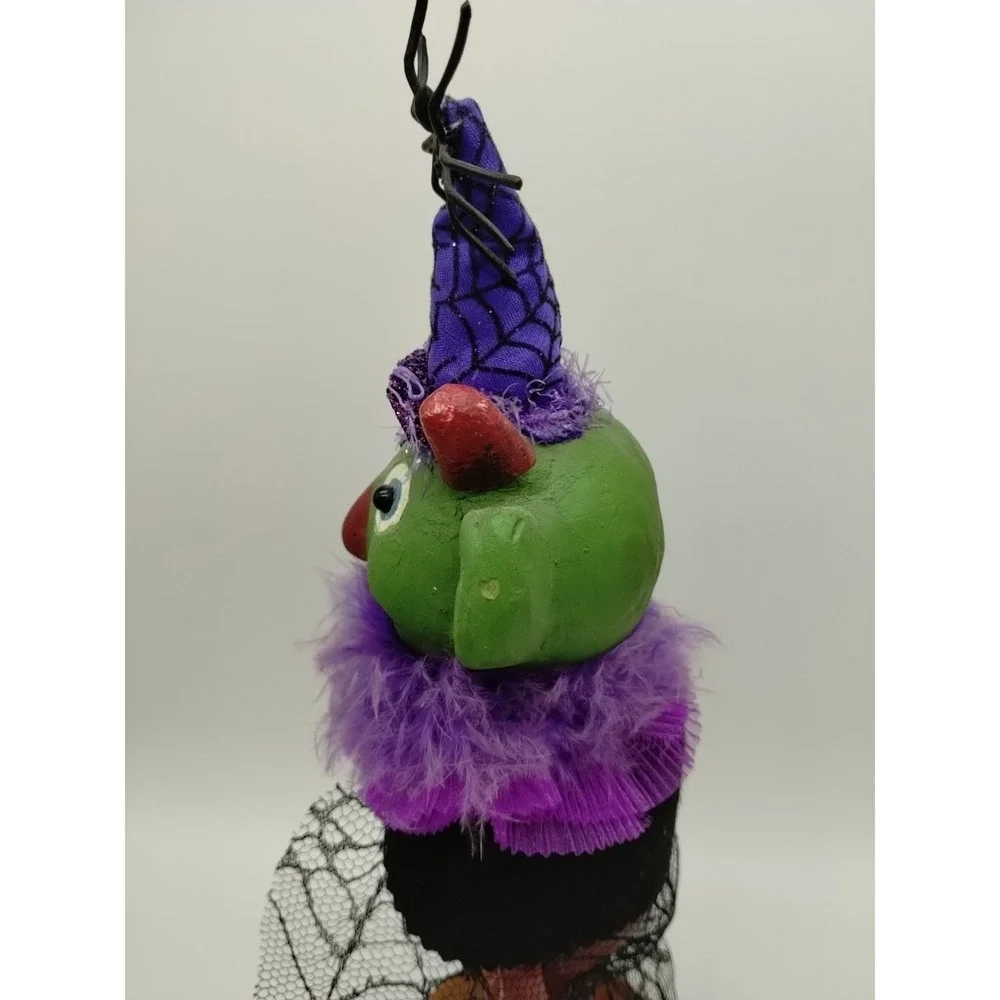 Cute Halloween Goblin Nodder Figurine Hat Spider